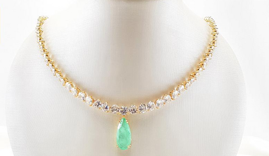 Semi-Jewelry -Necklace- with Stones' 18k Gold Plating