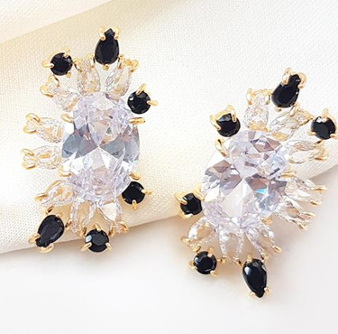 Semi-Jewel - Earrings - With Onyx Stones and Transparent Stones' 18k Gold Plating